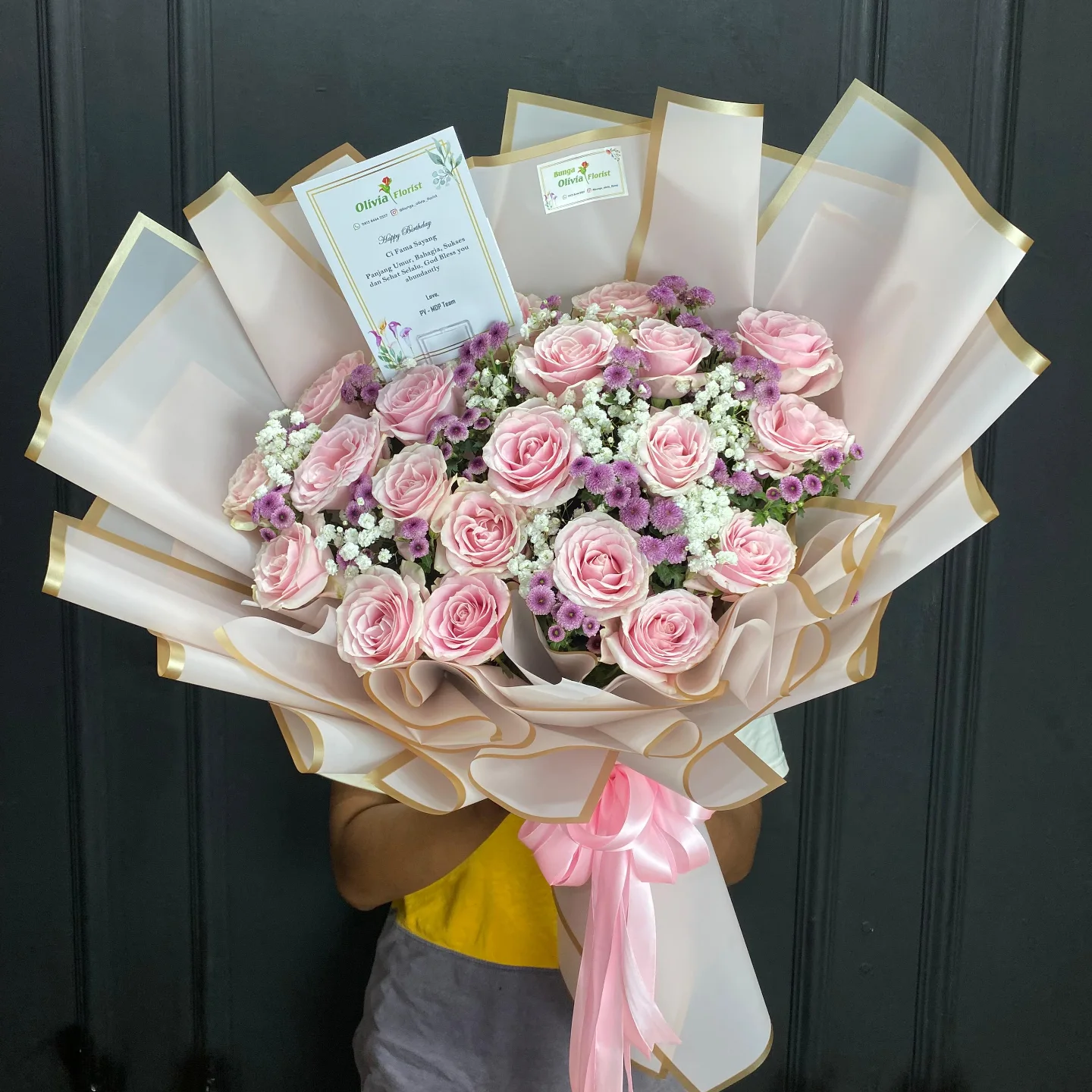 Hand Bouquet KHA-RAD untuk wisuda - WinnerFleur Jakarta, mulai Rp 750rb